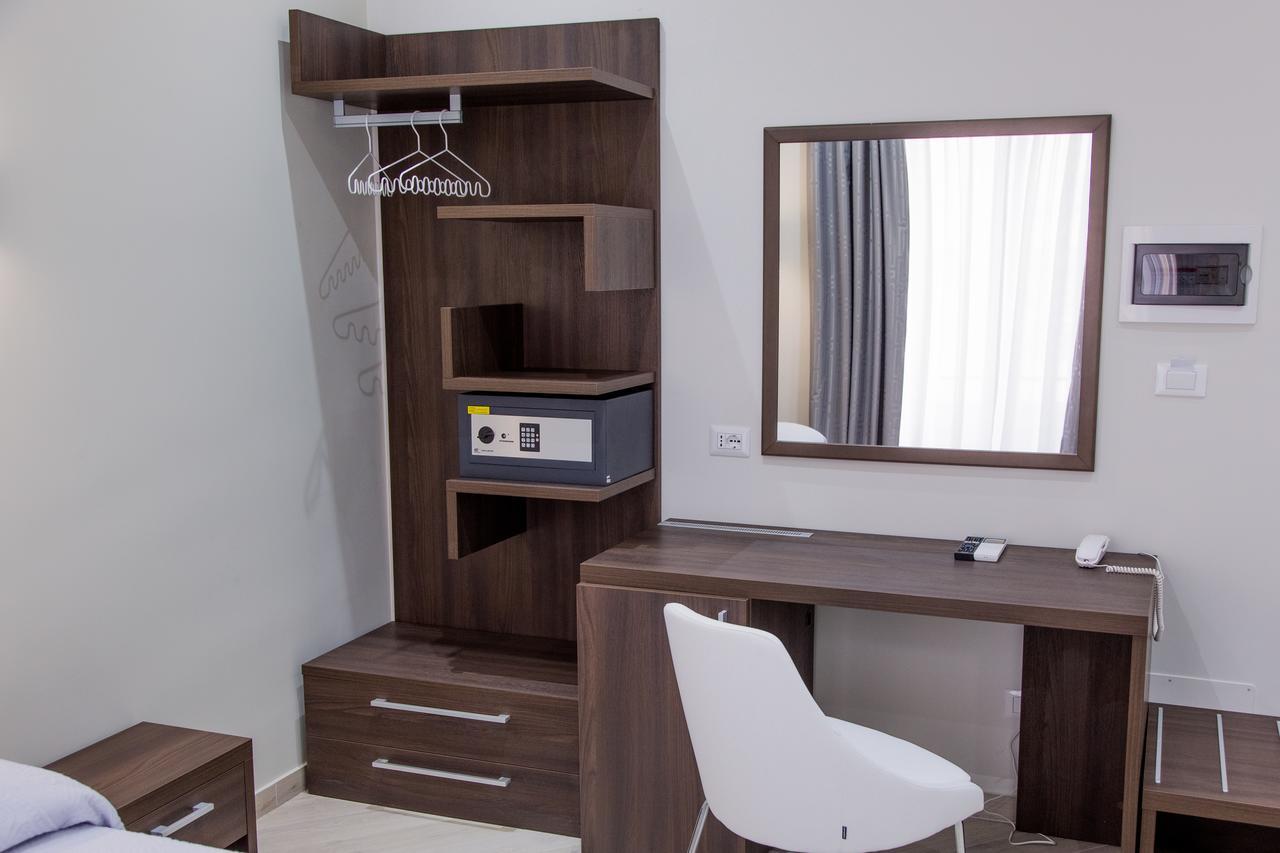 Venustas Roma Hotel المظهر الخارجي الصورة
