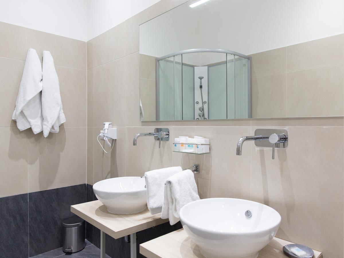 Venustas Roma Hotel المظهر الخارجي الصورة